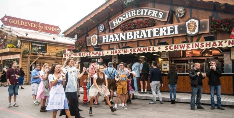 Ταξιδέψτε νοερά σε Βαυαρία και Oktoberfest φίλοι οπαδοί της καλής μπύρας!